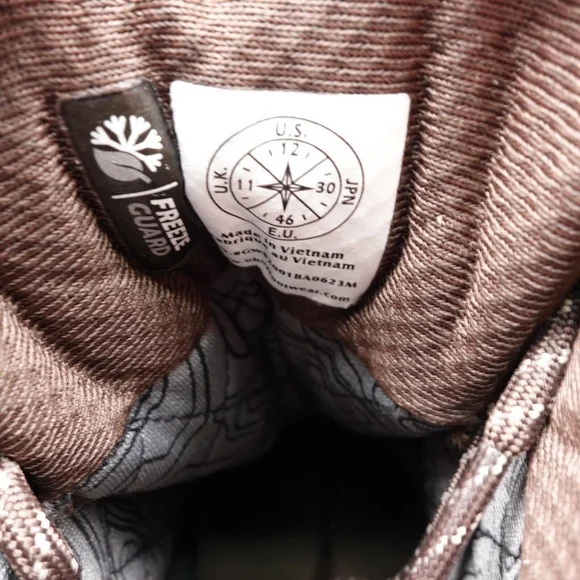 NEW Oboz Bridger 8" Insulated B-Dry Waterproof Hiking Shoes Men's 82001 - Picture 13 of 16